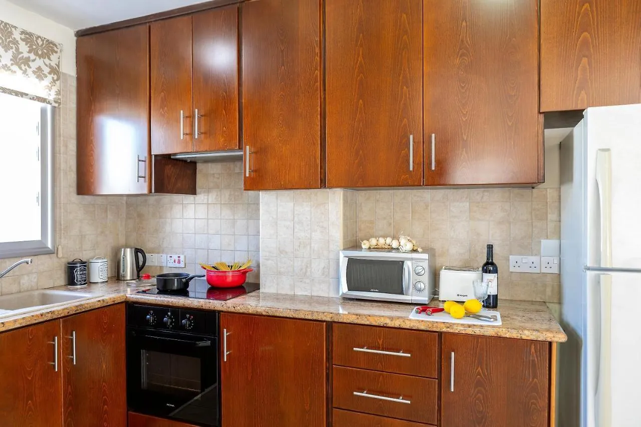 Villa Nora Protaras Kıbrıs