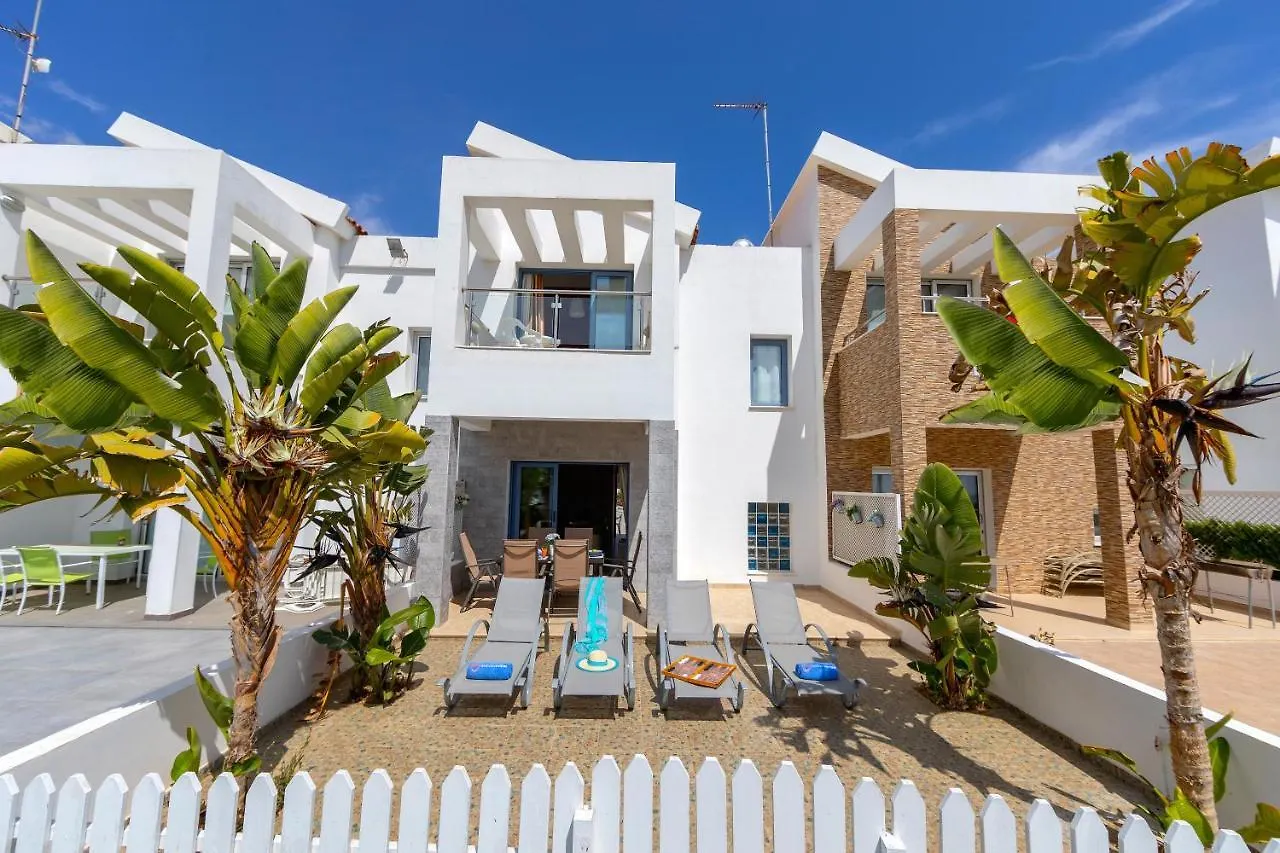 Villa Nora Protaras
