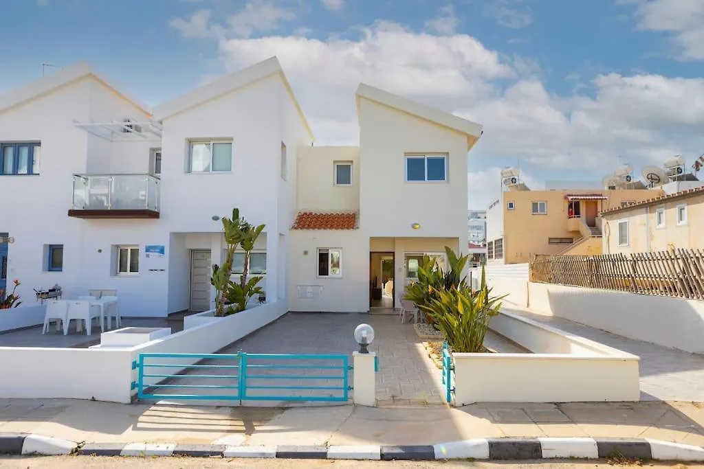 Villa Nora Protaras