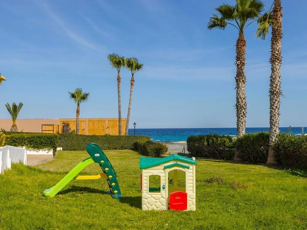 Villa Nora Protaras