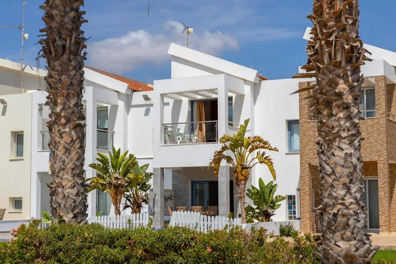 Villa Nora Protaras 0*,